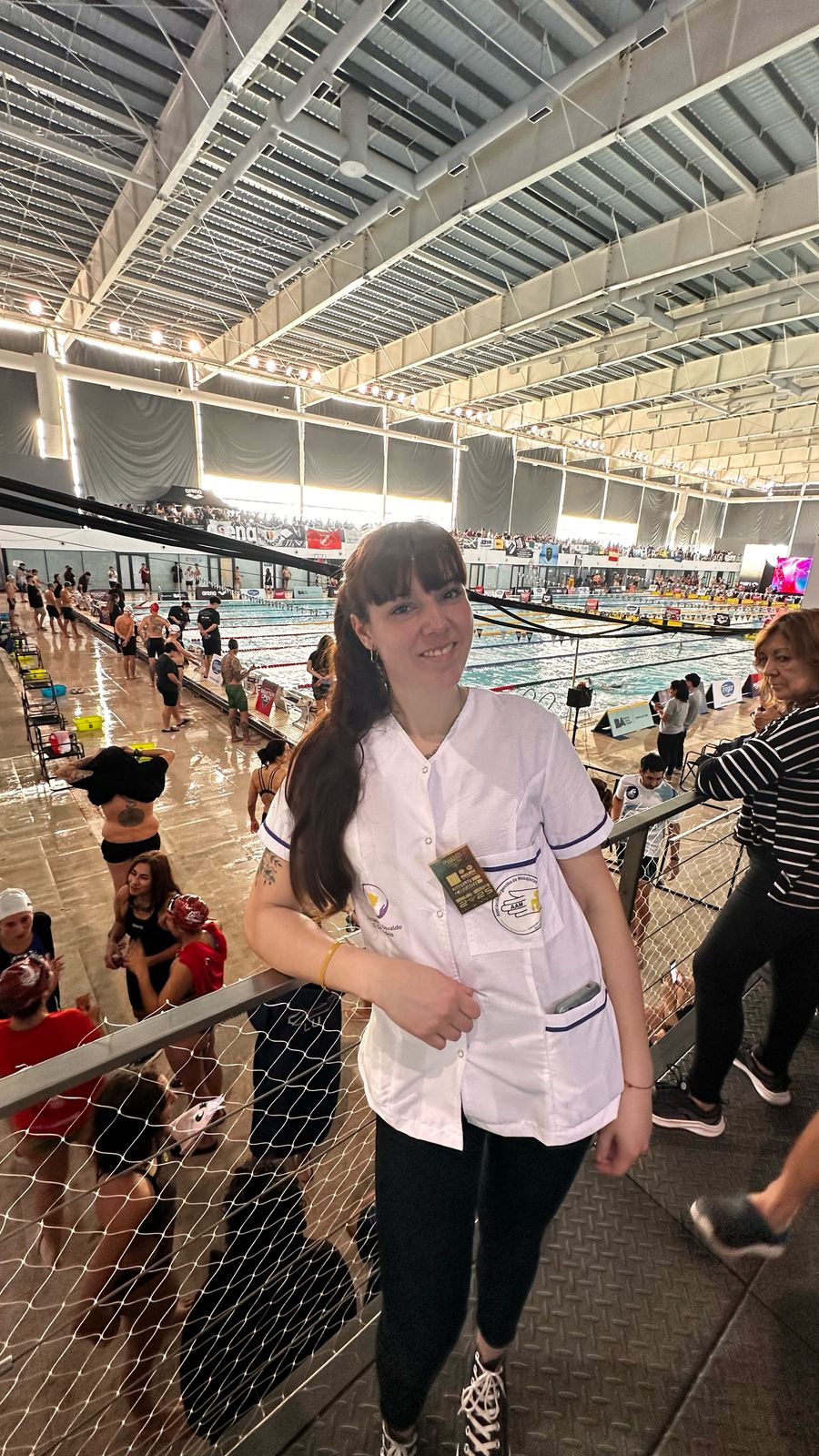 Masajista deportiva en competencia